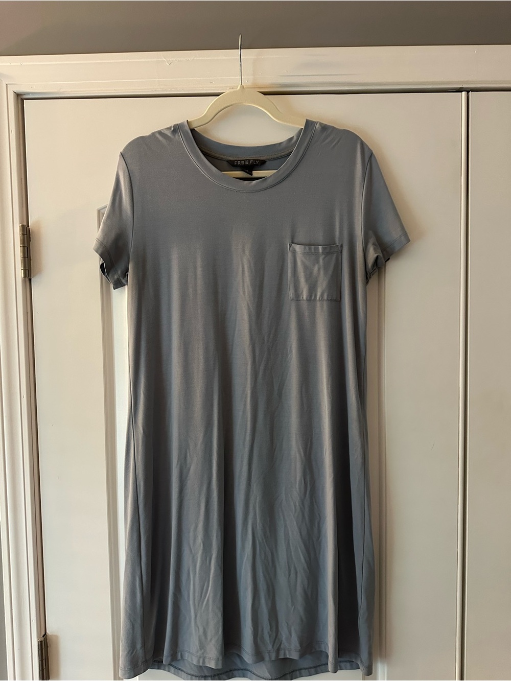 Everyday Short-Sleeve Pocket Tee Dress — Light Gray